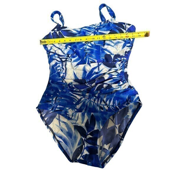 Speedo Women's Size‎ 18 Blue/white One Piece Swimsuit Summer Beach - Picture 2 of 5